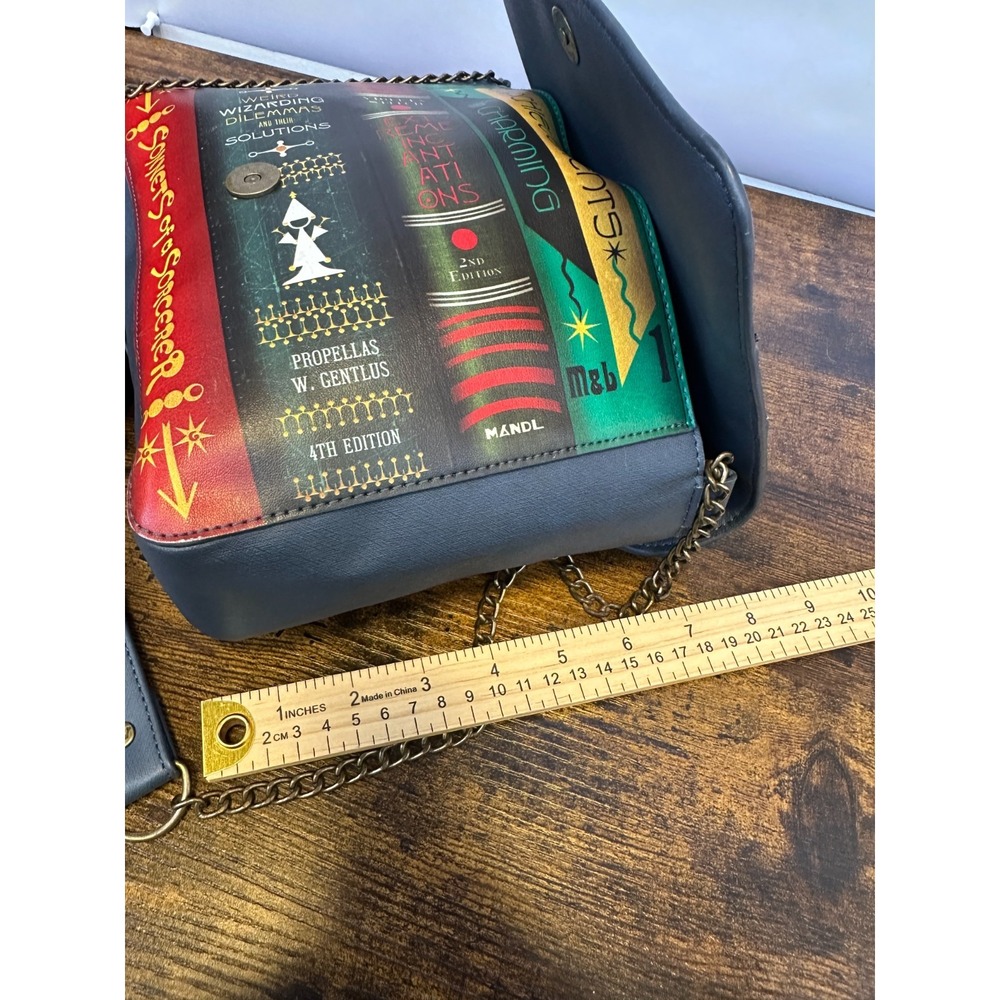 Loungefly Fantastic Beasts Magical Books Chain Strap Crossbody Bag Navy Blue - Picture 11 of 16